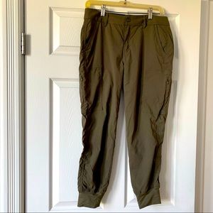 Prana jogger pant olive green